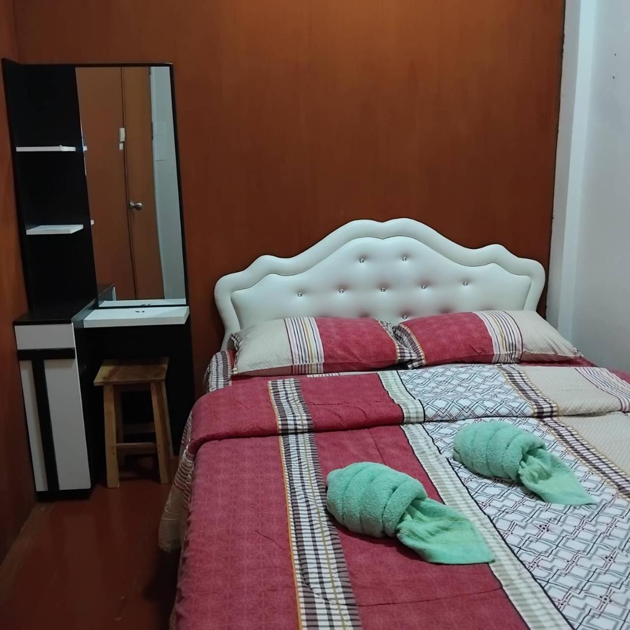 Sleepwith Me Hostel Bangkok Dış mekan fotoğraf