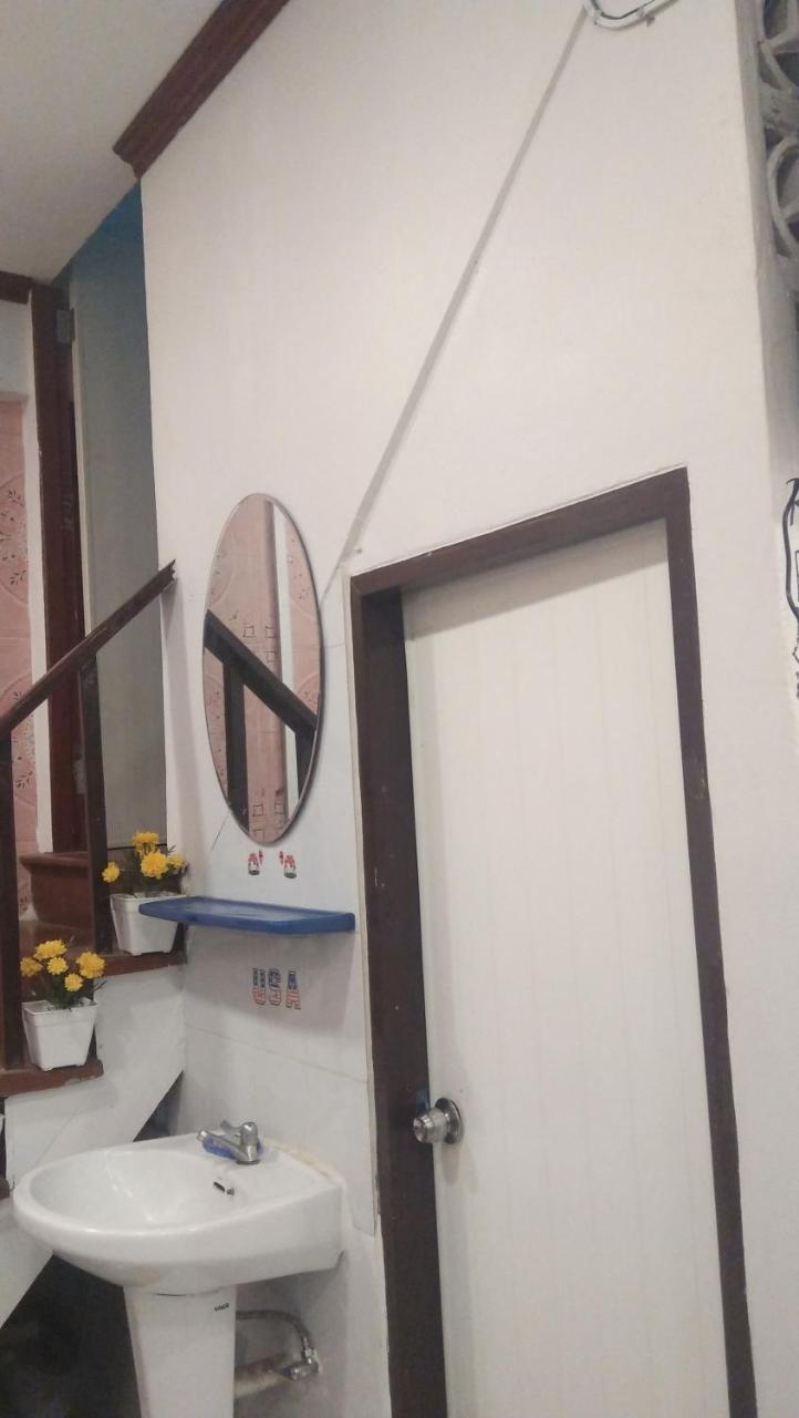 Sleepwith Me Hostel Bangkok Dış mekan fotoğraf